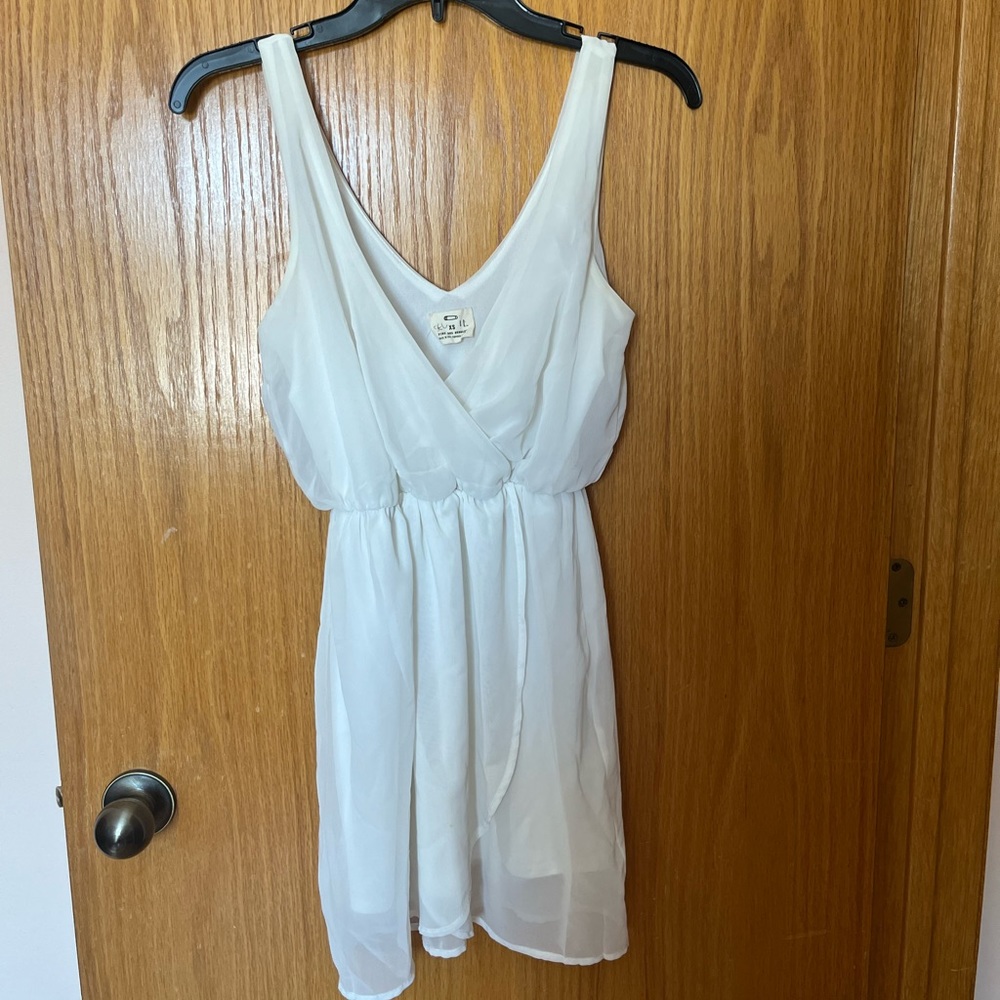 Pins and Needles White Summer Dress size xs